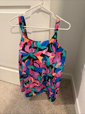Tropical Multicolor Leaf-Print Women's Tankini Top - Pink, Blue & Green